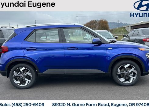 New 2026 Hyundai Venue SEL image 3