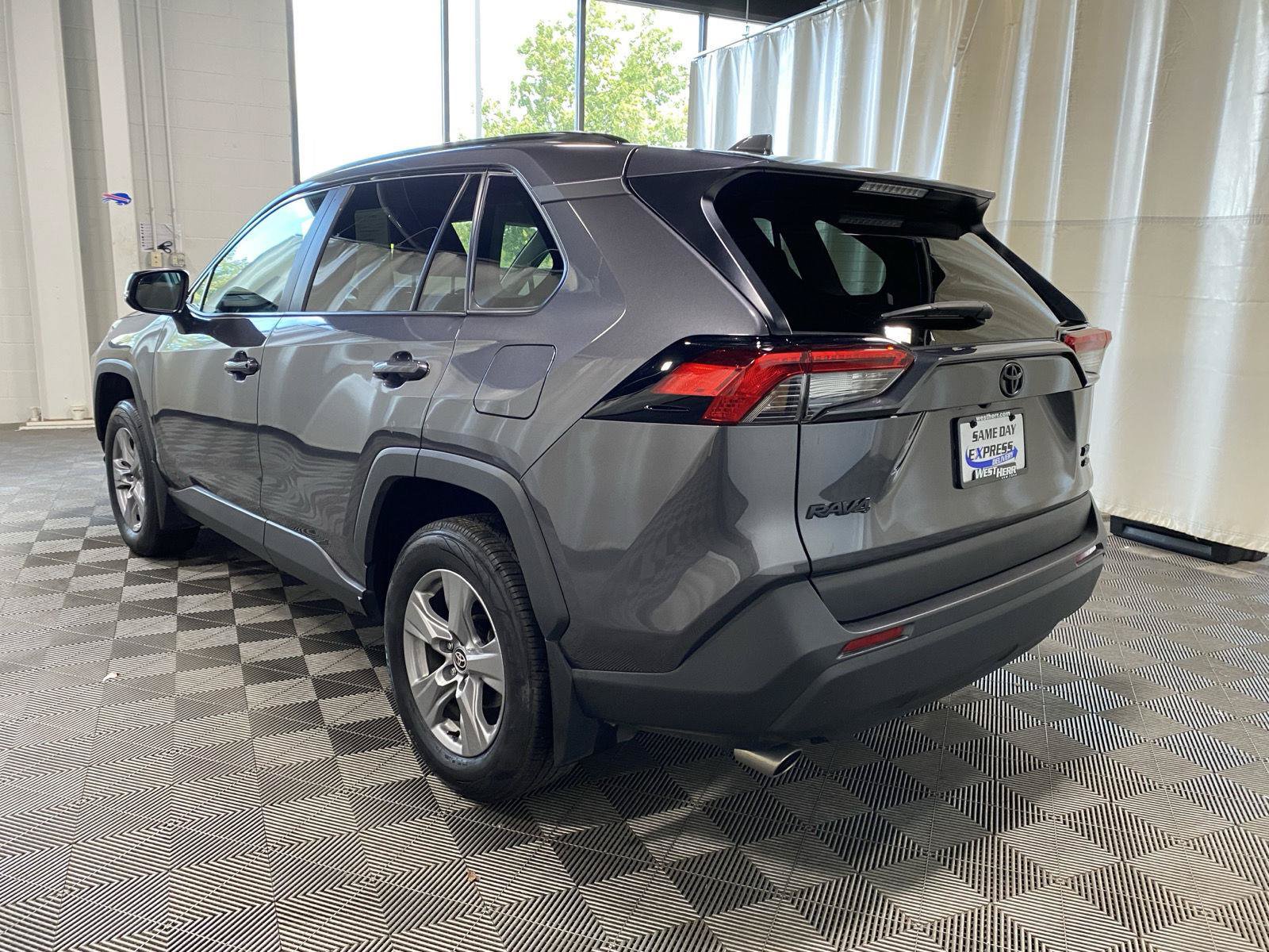 Used 2024 Toyota RAV4 XLE w/ Convenience Package AWD/4WD image 11