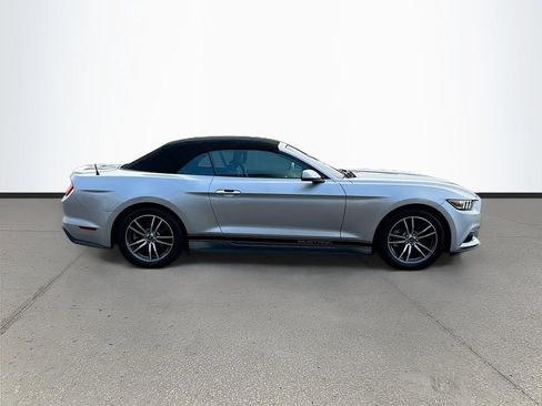Used 2015 Ford Mustang Premium image 8