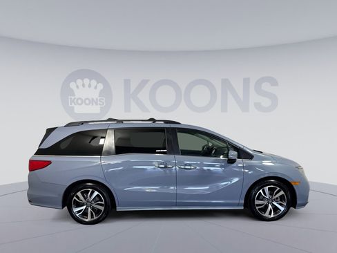 Used 2023 Honda Odyssey Touring image 8