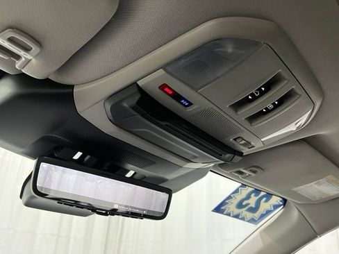 Used 2023 Subaru Ascent Touring AWD/4WD image 24