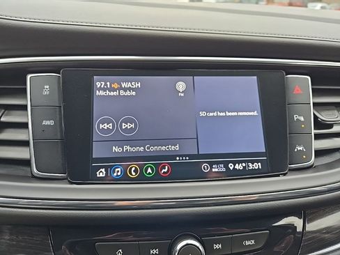 Used 2020 Buick Enclave Avenir image 28