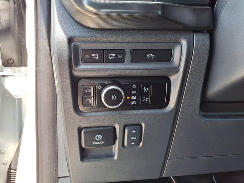 Used 2024 Ford F150 Lariat w/ Equipment Group 502A High AWD/4WD image 26
