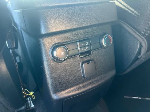 Used 2018 Ford Explorer Sport AWD/4WD image 15