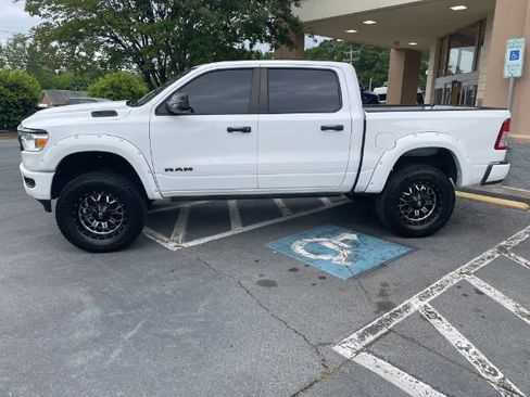 Used 2023 RAM 1500 Big Horn AWD/4WD image 8