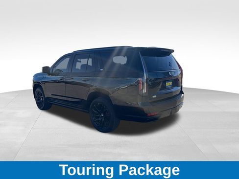 Used 2024 Cadillac Escalade Sport Platinum w/ LPO, ONYX Package image 4