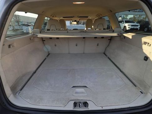 Used 2016 Volvo XC70 T5 Platinum image 41