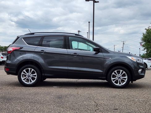 Used 2018 Ford Escape SEL AWD/4WD image 4