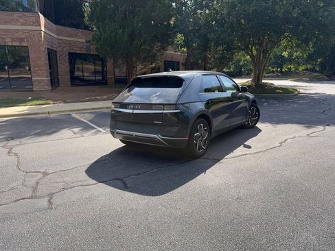 Used 2024 Hyundai Ioniq 5 SEL RWD image 3
