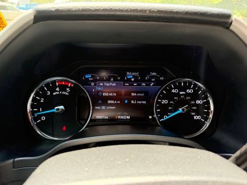 Used 2020 Ford F250 Lariat w/ Lariat Value Package AWD/4WD image 14