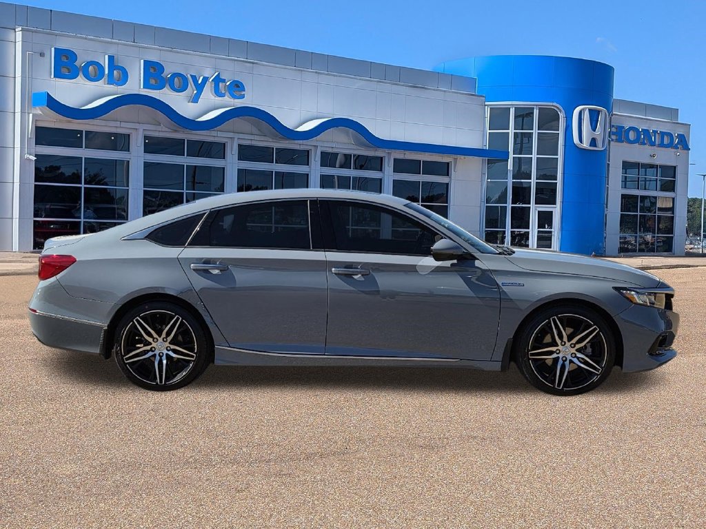 Certified 2022 Honda Accord Touring image 4