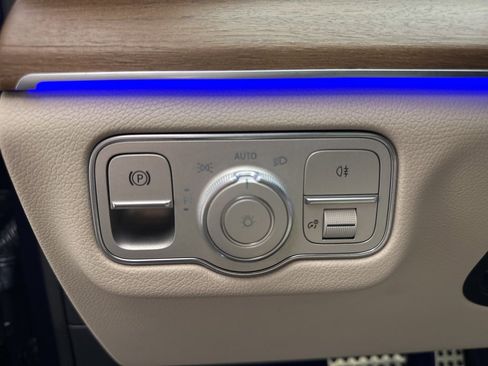 Used 2022 Mercedes-Benz GLS 450 GLS 450 AMG image 27