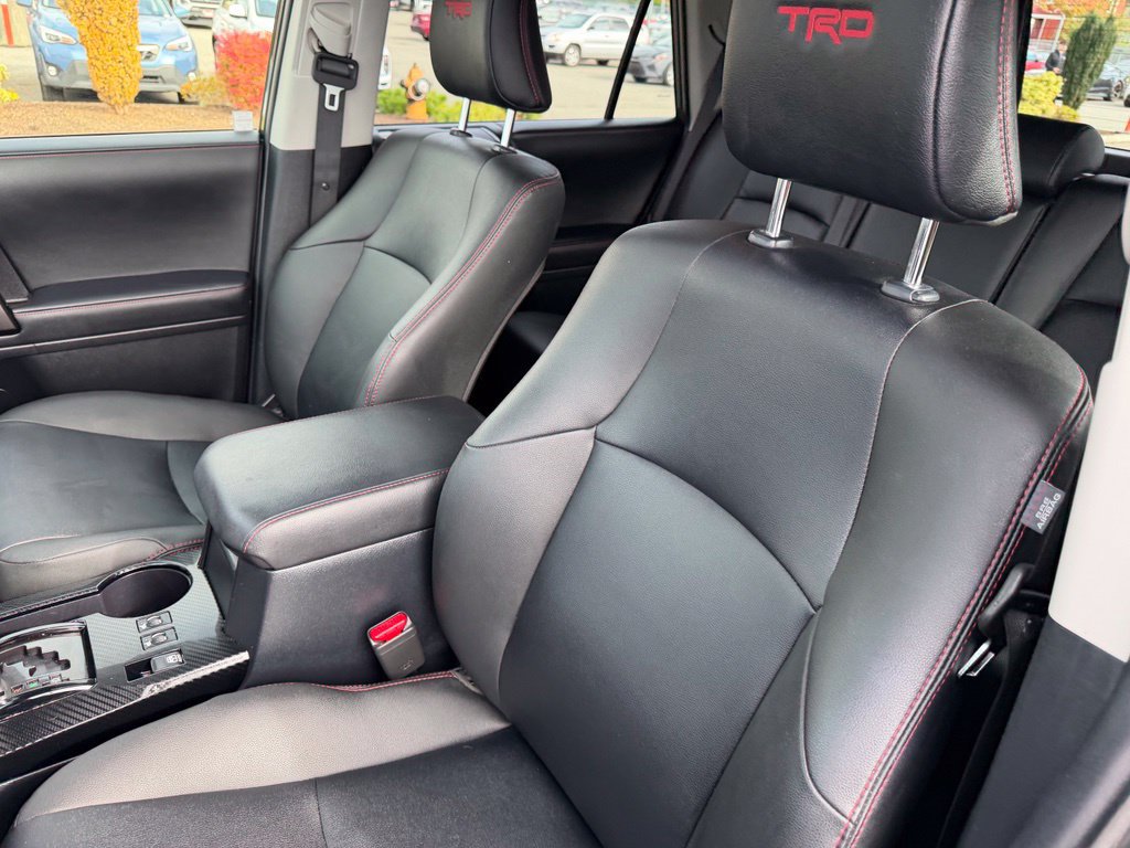 Used 2024 Toyota 4Runner TRD Off-Road Premium w/ Off Road Premium Plus Package AWD/4WD image 14