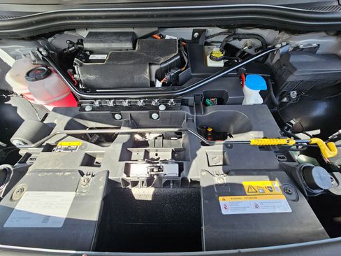 Used 2022 Volkswagen ID.4 Pro RWD image 31