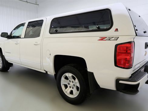Used 2018 Chevrolet Silverado 1500 LT w/ All Star Edition image 22