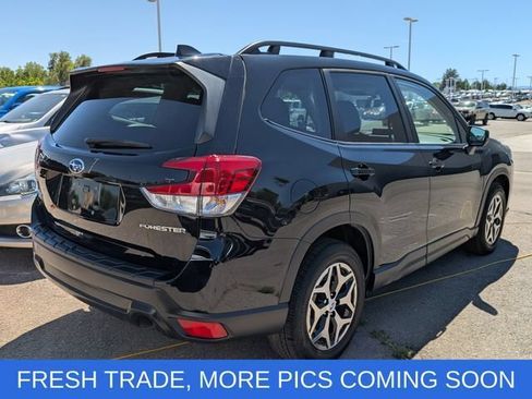 Certified 2023 Subaru Forester Premium AWD/4WD image 6