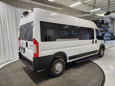 New 2024 RAM ProMaster 2500 w/ Convenience Group image 17