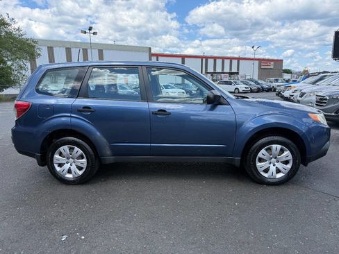 Used 2011 Subaru Forester 2.5X AWD/4WD image 4