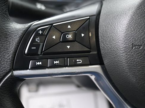 Used 2023 Nissan Leaf S image 20