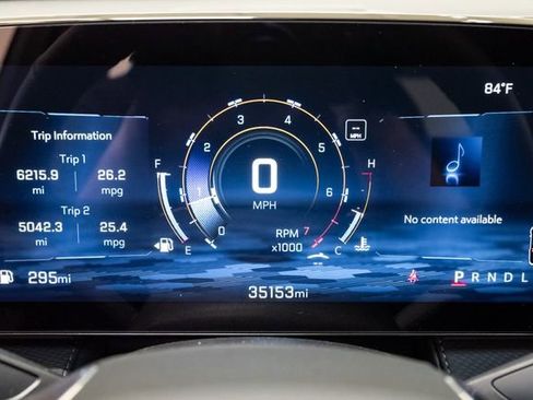 Used 2025 Chevrolet Equinox LT image 12