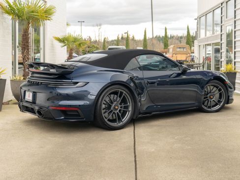 Used 2022 Porsche 911 Turbo S image 10
