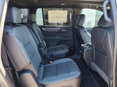 New 2026 GMC Acadia AT4 w/ Super Cruise Package image 47