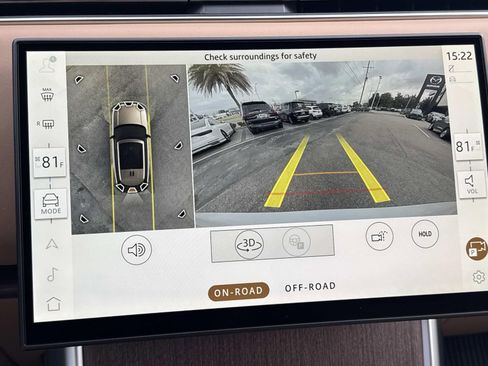 New 2026 Land Rover Range Rover SE image 12