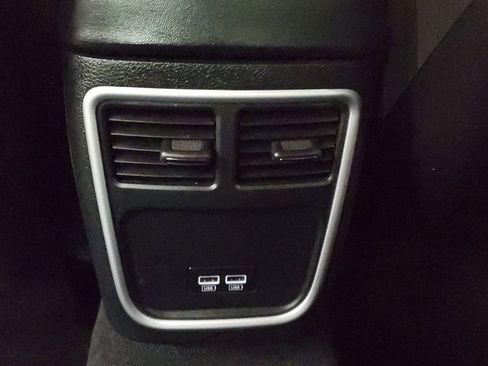 Used 2023 Dodge Charger GT image 13