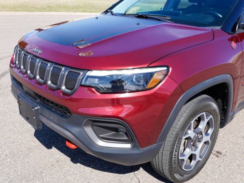 Used 2022 Jeep Compass Trailhawk w/ Trailhawk Elite Group image 20