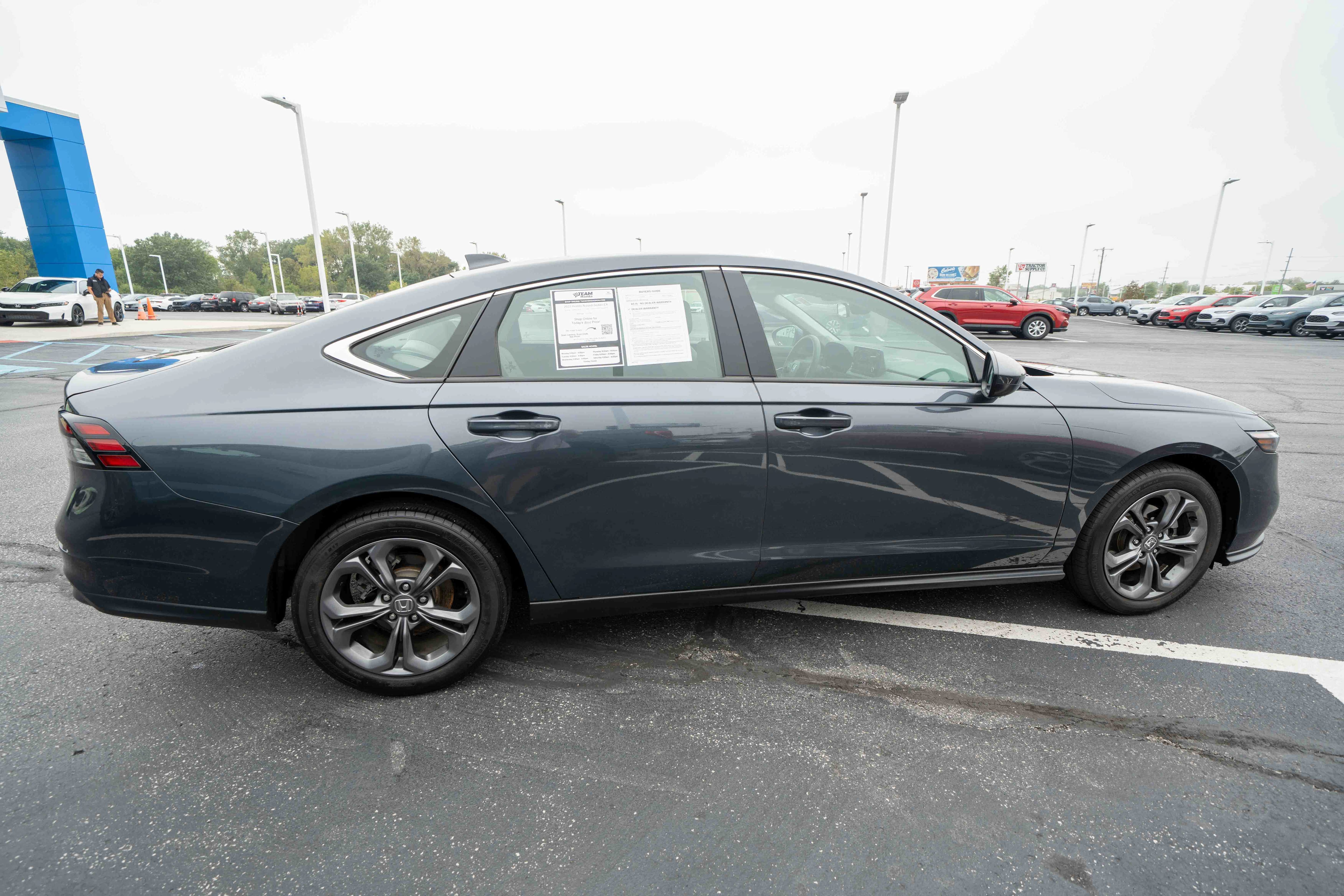 Certified 2023 Honda Accord EX image 6