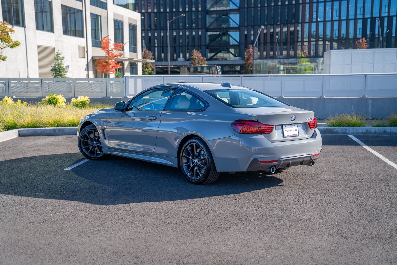 Used 2020 BMW 440i Coupe w/ M Sport Package RWD image 3