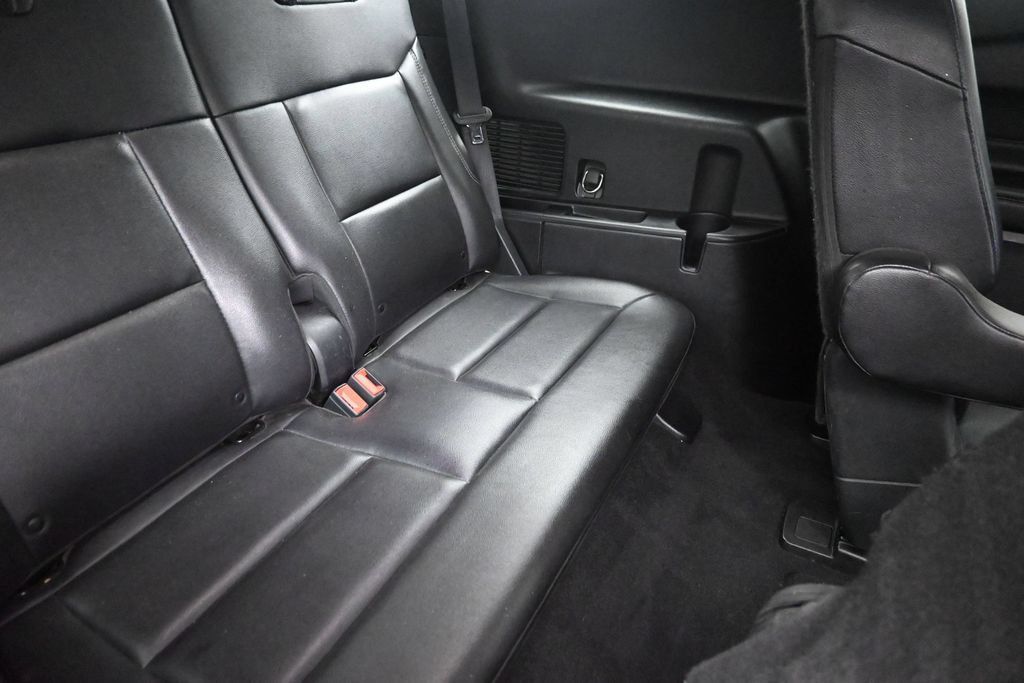Used 2020 Ford Explorer XLT RWD image 11