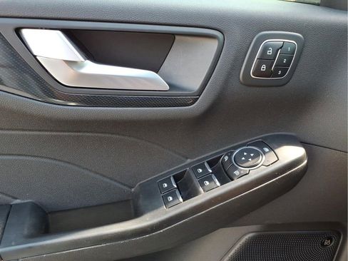 Used 2023 Ford Escape ST-Line Select w/ Tech Pack #2 AWD/4WD image 19