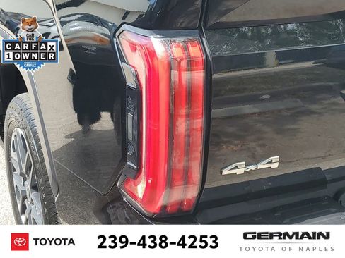 Used 2024 Toyota Tundra Limited AWD/4WD image 17