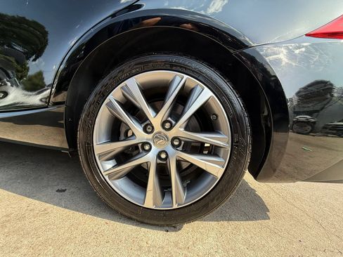 Used 2018 Lexus IS 300 w/ Accessory Package 2 RWD image 13