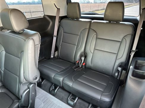 Used 2021 GMC Acadia SLT image 23