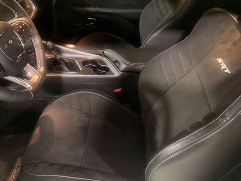 Used 2015 Dodge Challenger SRT Hellcat image 7