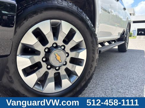 Used 2025 Chevrolet Silverado 2500 Custom w/ Custom Convenience Package AWD/4WD image 6