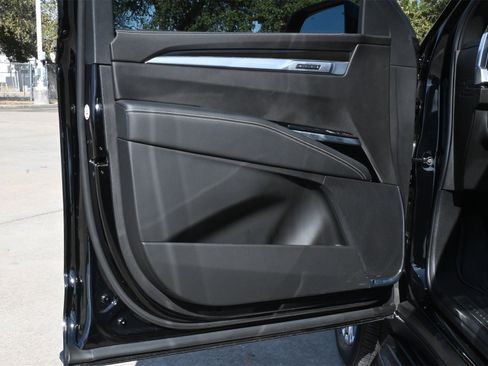 Used 2025 Cadillac Escalade ESV Premium Luxury w/ LPO, Floor Liner Package image 19