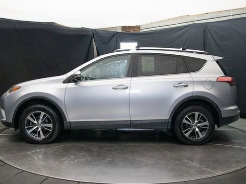 Used 2016 Toyota RAV4 XLE image 9