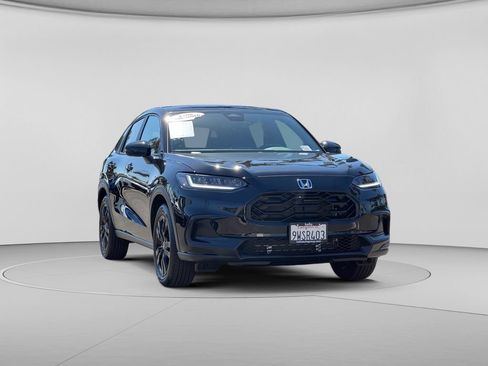 Used 2026 Honda HR-V Sport image 3