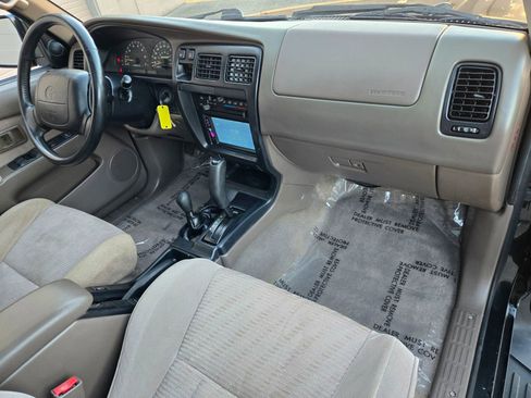 Used 1997 Toyota 4Runner SR5 AWD/4WD image 2