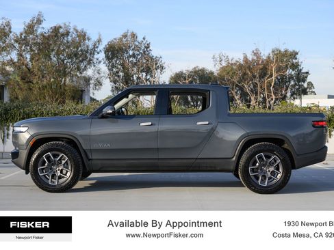 Used 2025 Rivian R1T Adventure image 2