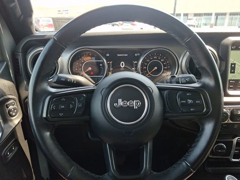 Used 2021 Jeep Wrangler Unlimited Sport AWD/4WD image 19