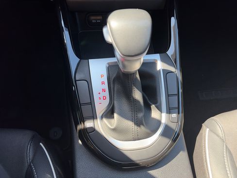 Used 2024 Kia Forte GT-Line image 19