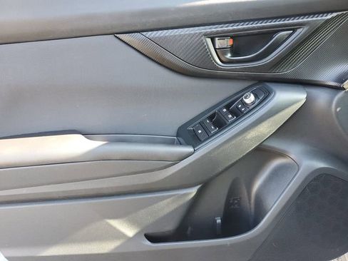 Used 2023 Subaru Crosstrek 2.0i Premium image 21