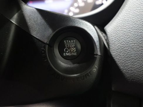 Certified 2021 Jeep Renegade Limited AWD/4WD image 28