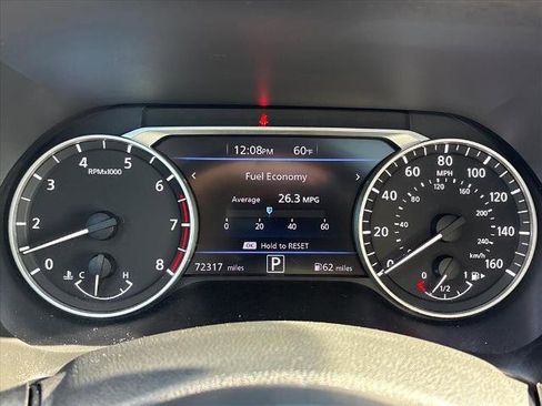 Used 2021 Nissan Sentra SV w/ SV Premium Package image 14