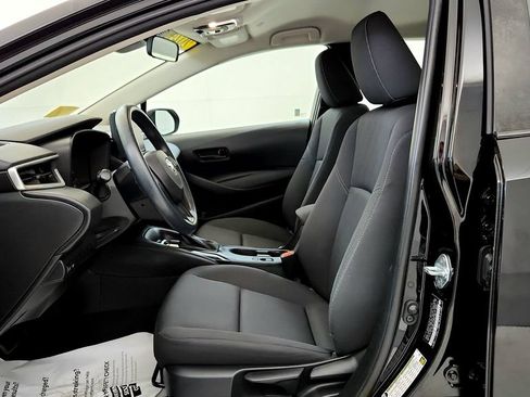 Used 2024 Toyota Corolla LE FWD image 25