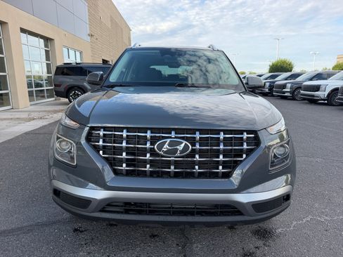 Used 2024 Hyundai Venue SEL FWD image 23